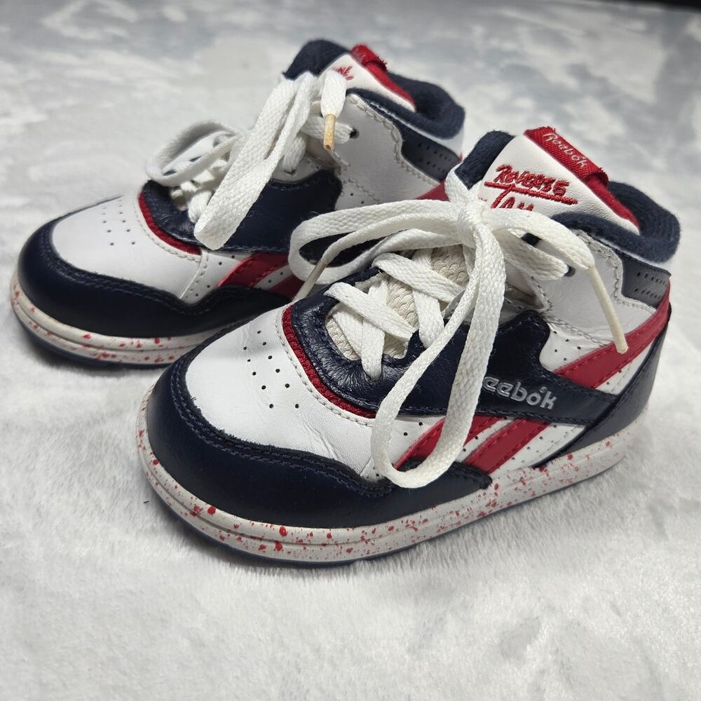 Reebok Versa Reverse Jam Mid Sneaker,White/Navy/Scarlet/Silver, 5 M US Toddler